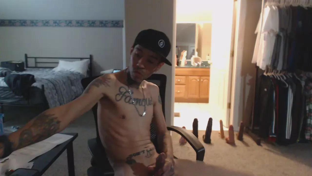Florida9000 on Cam4 