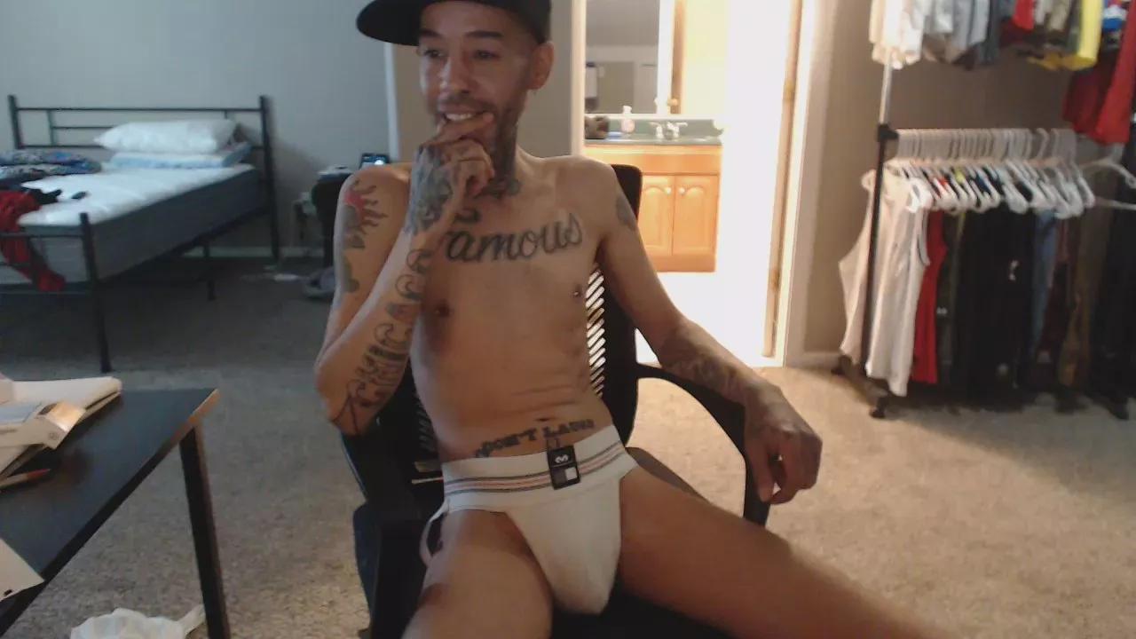 Florida9000 on Cam4 