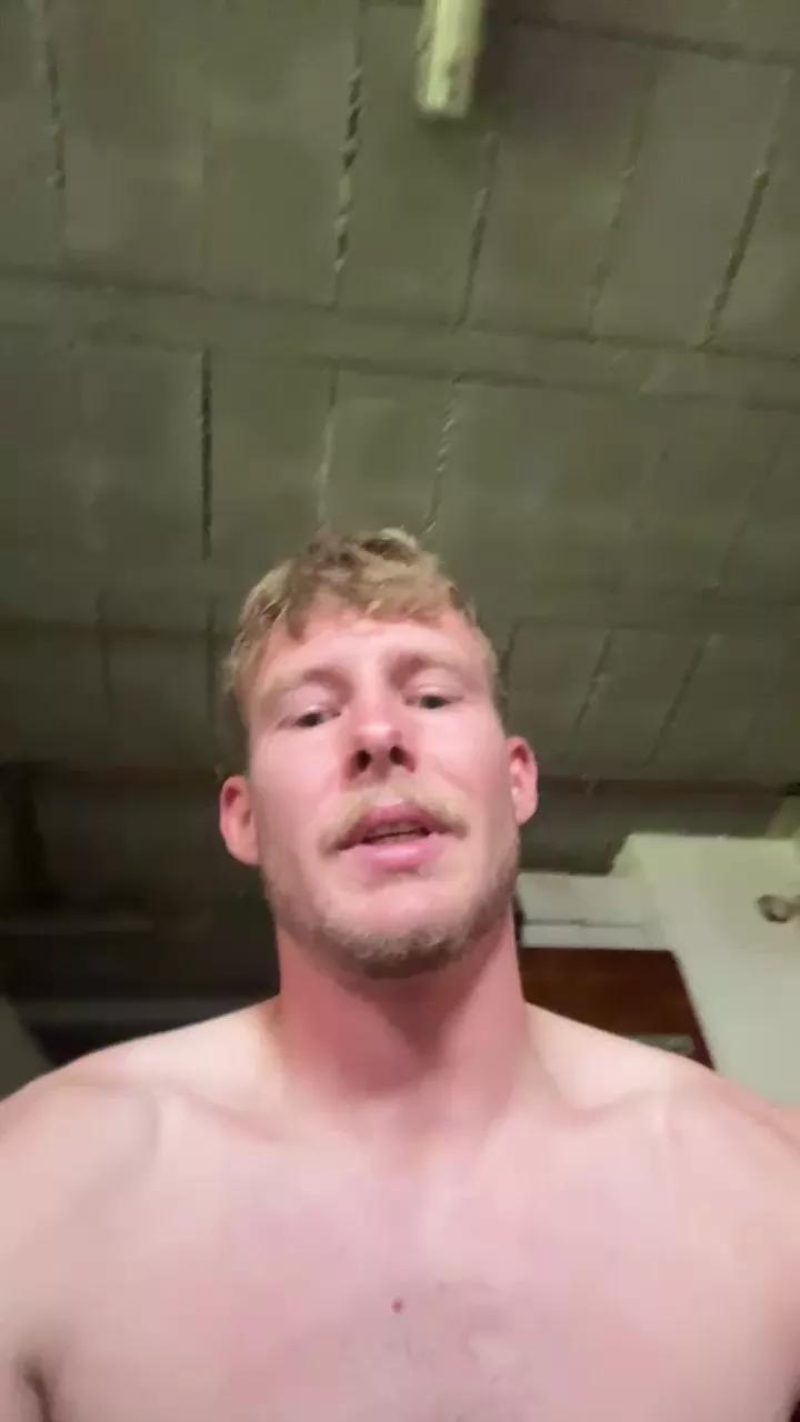 Fojoma on Cam4 