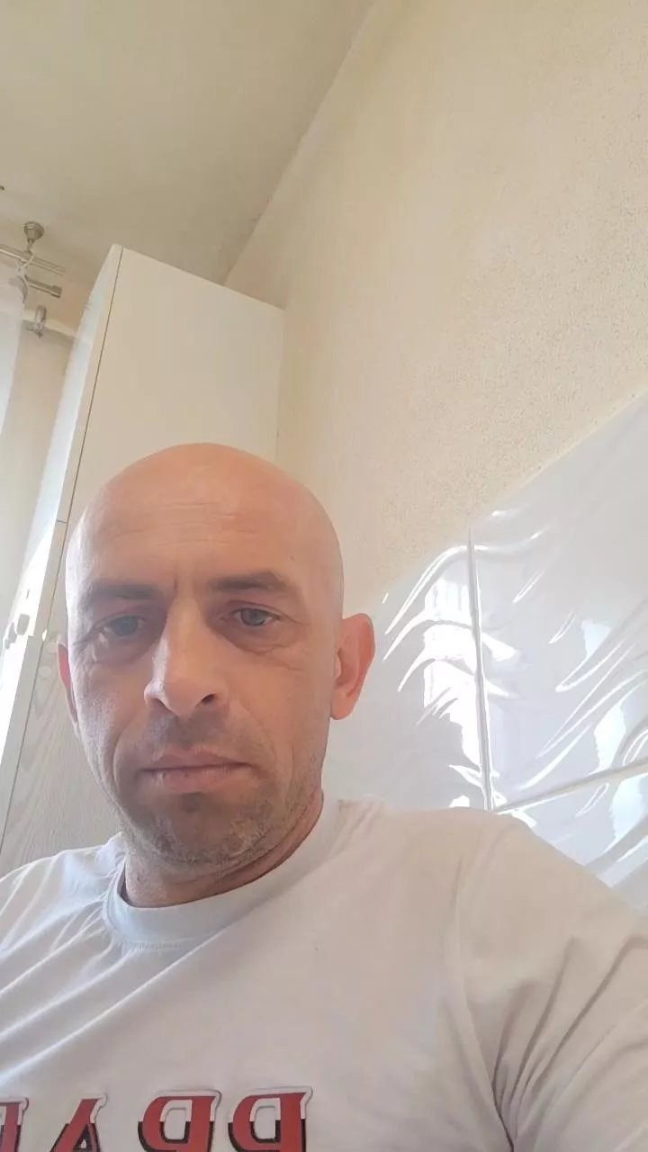 Offline fram30 on Cam4