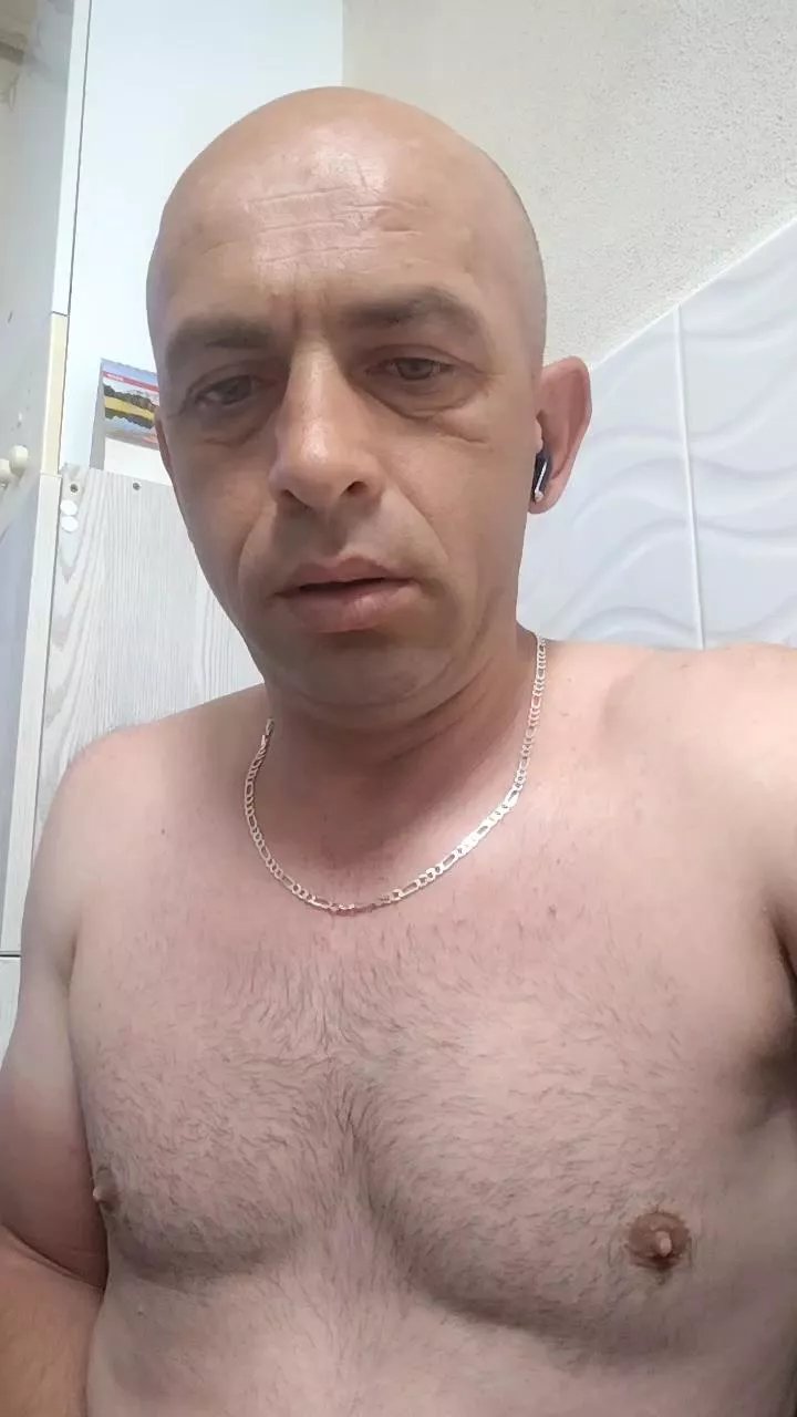 Offline fram30 on Cam4