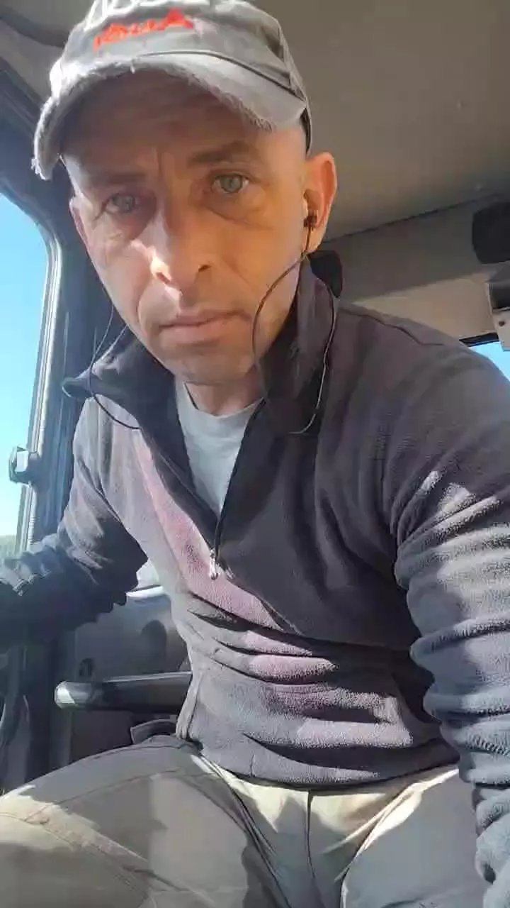 Offline fram30 on Cam4