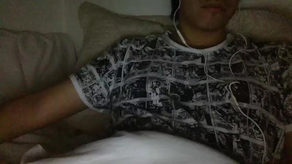 frusboi on Cam4 