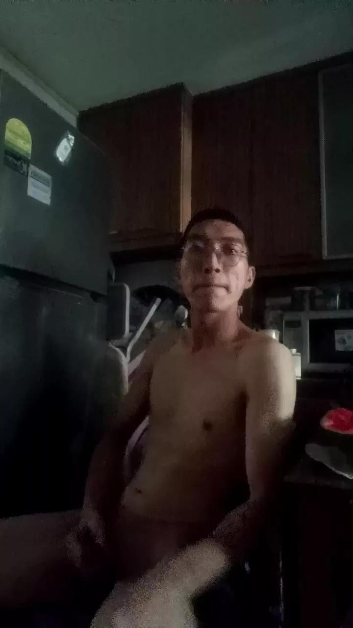 FunwmboG on Cam4 
