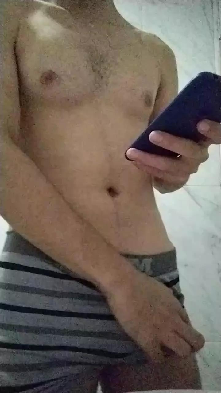 Gabriel0059 on Cam4 