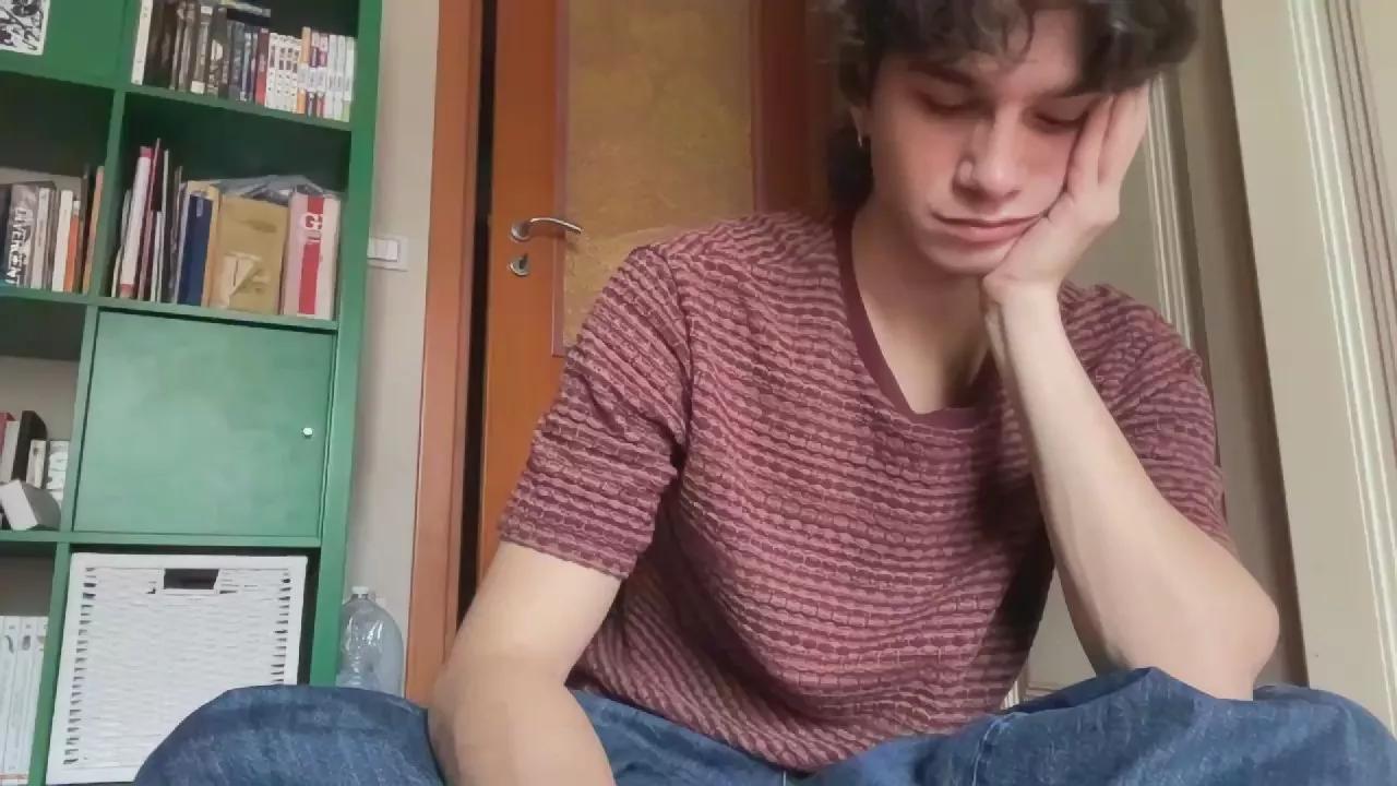 Gabrielefonti on Cam4 
