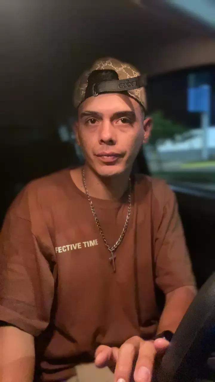 gastonchan on Cam4 