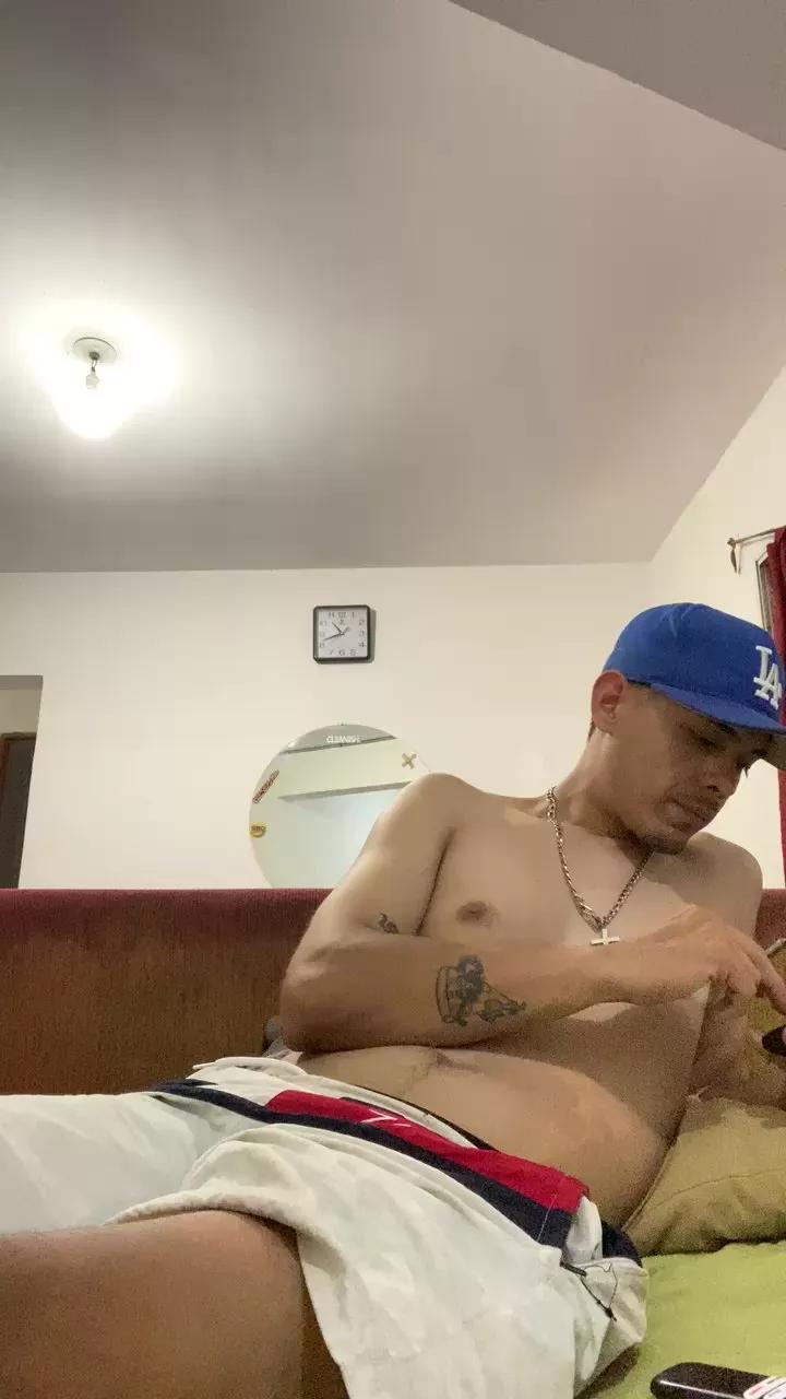 gastonchan on Cam4 