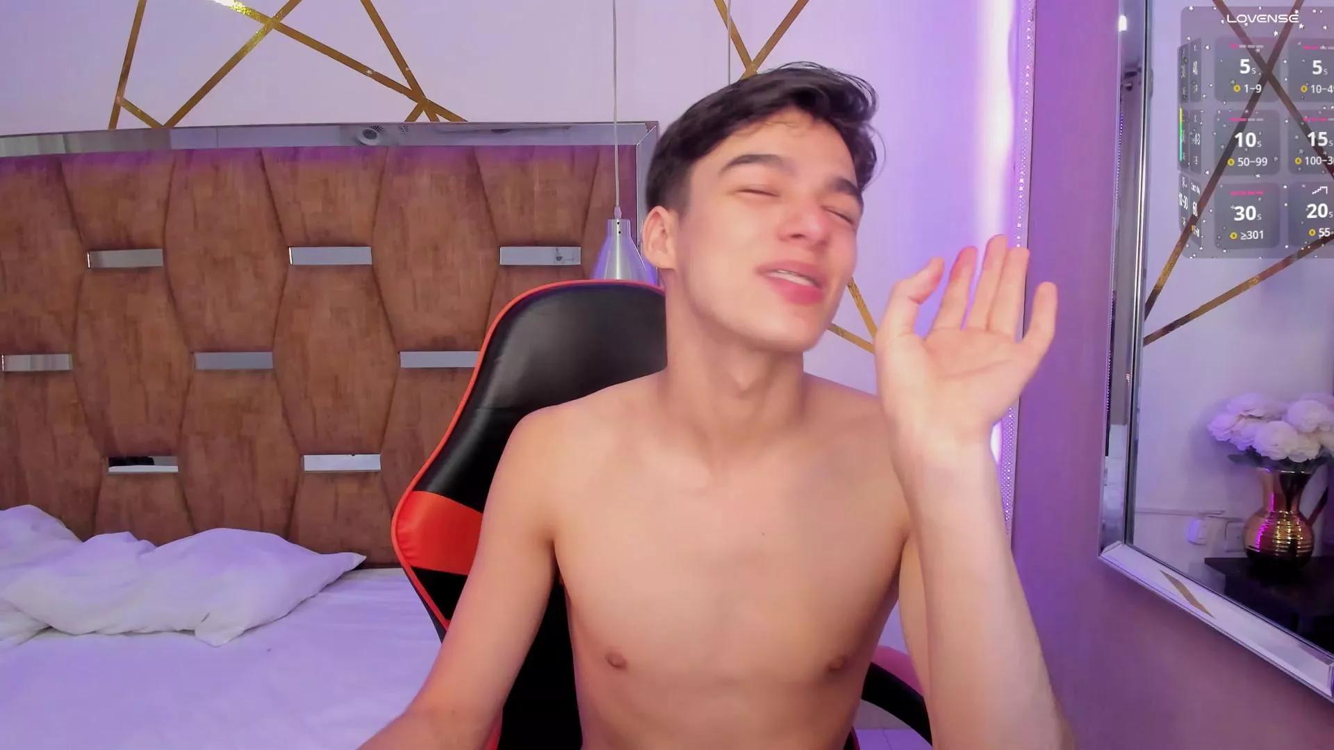 Gerony on Cam4 
