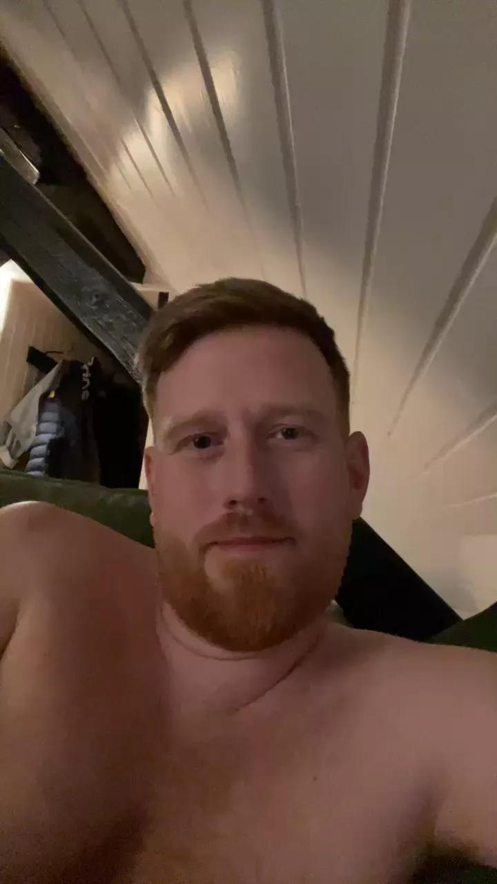 Gingerbaby0 on Cam4 