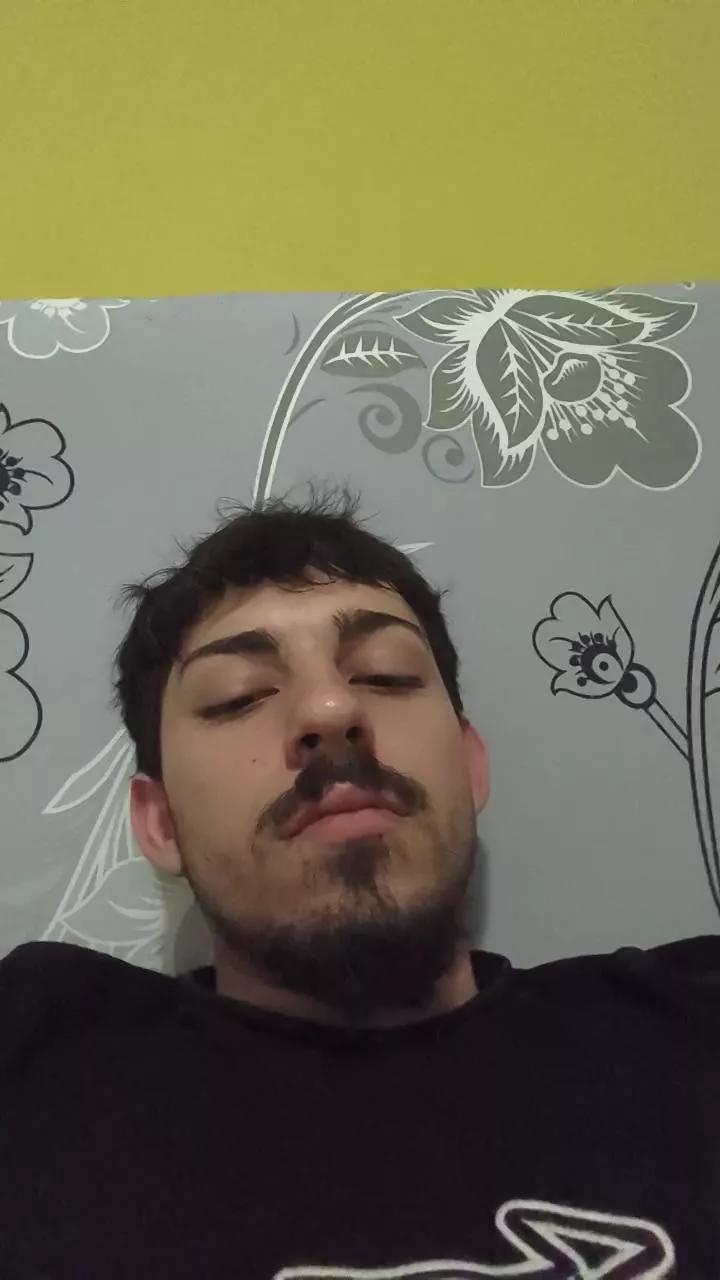 Giorgio_gigi on Cam4 