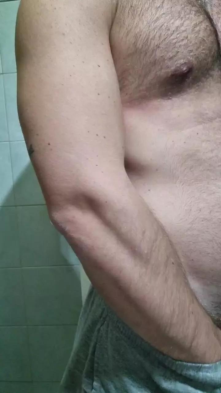 giovan2020 on Cam4 