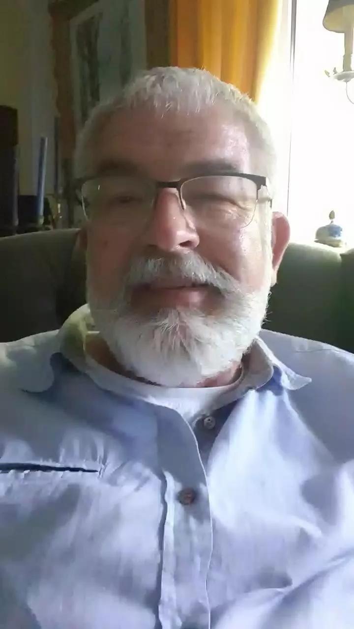 goatee_LA on Cam4 