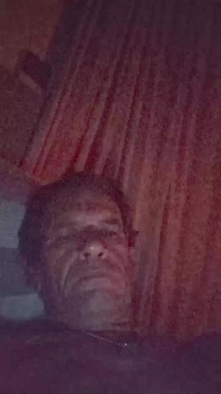 gspinoyeyahooe1 on Cam4 