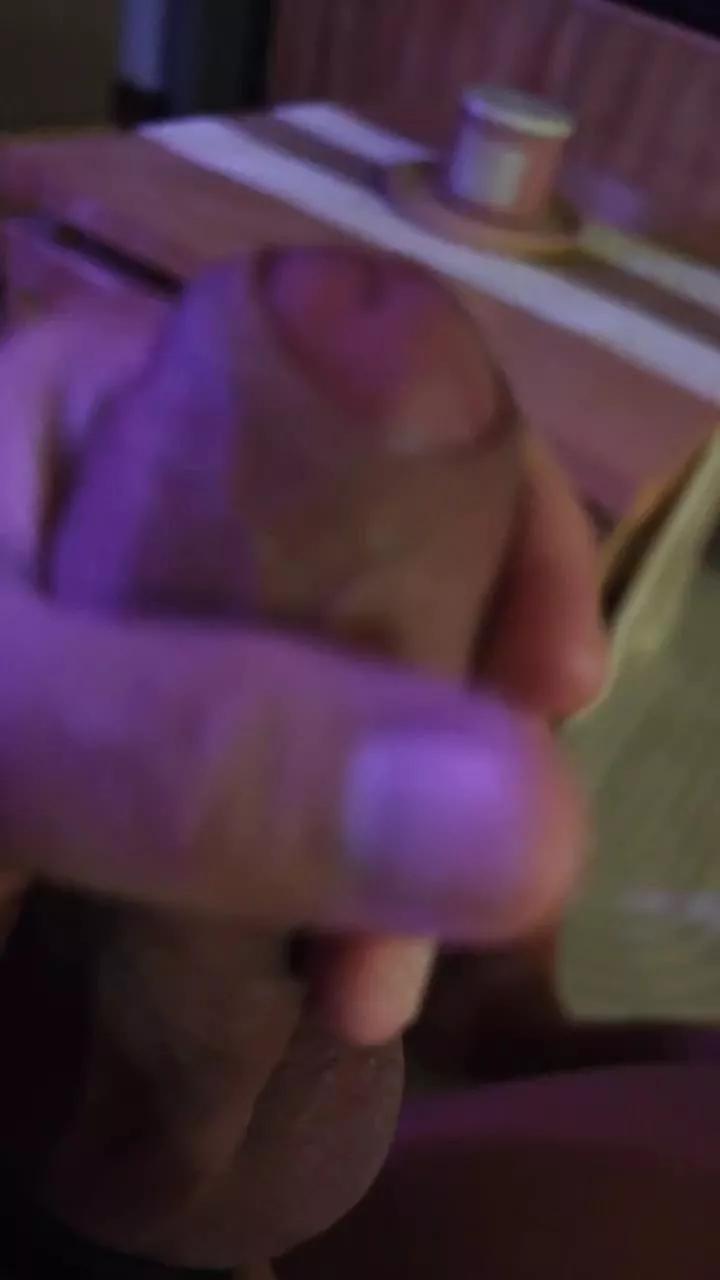GUMMYMANSG on Cam4 