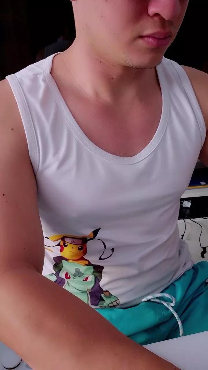 gym25pe on Cam4 