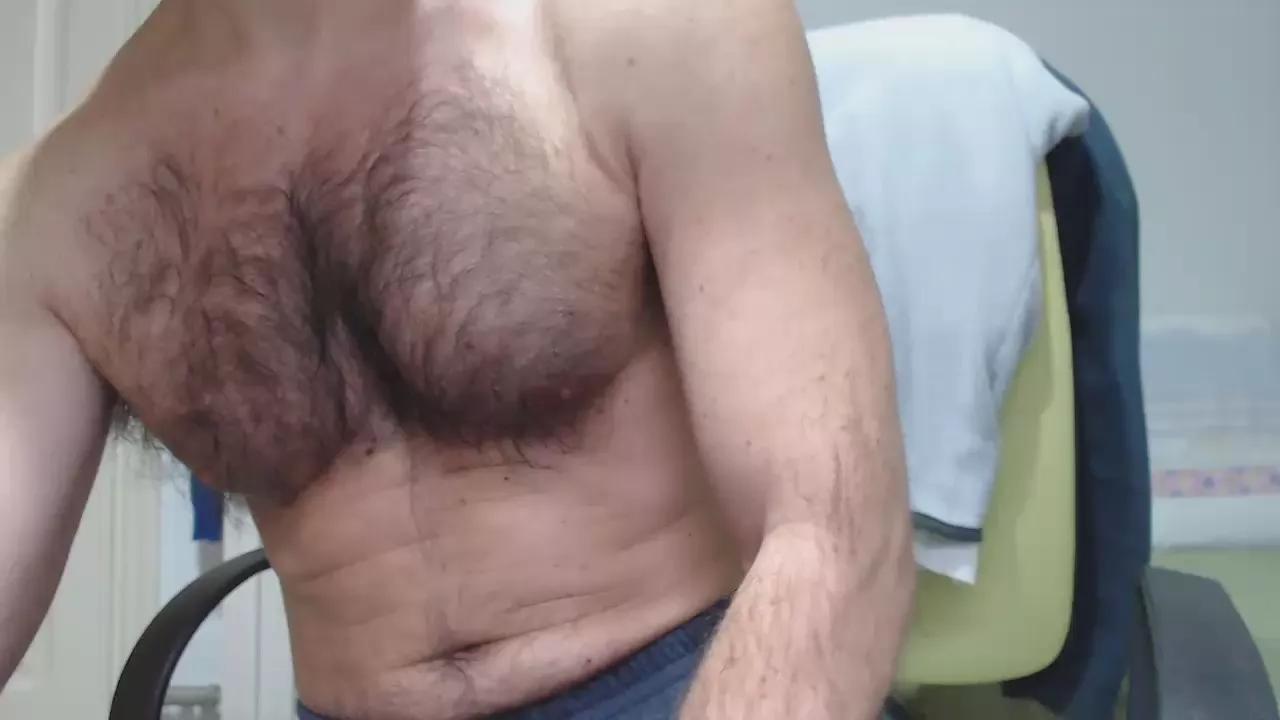 hairycerberus on Cam4 