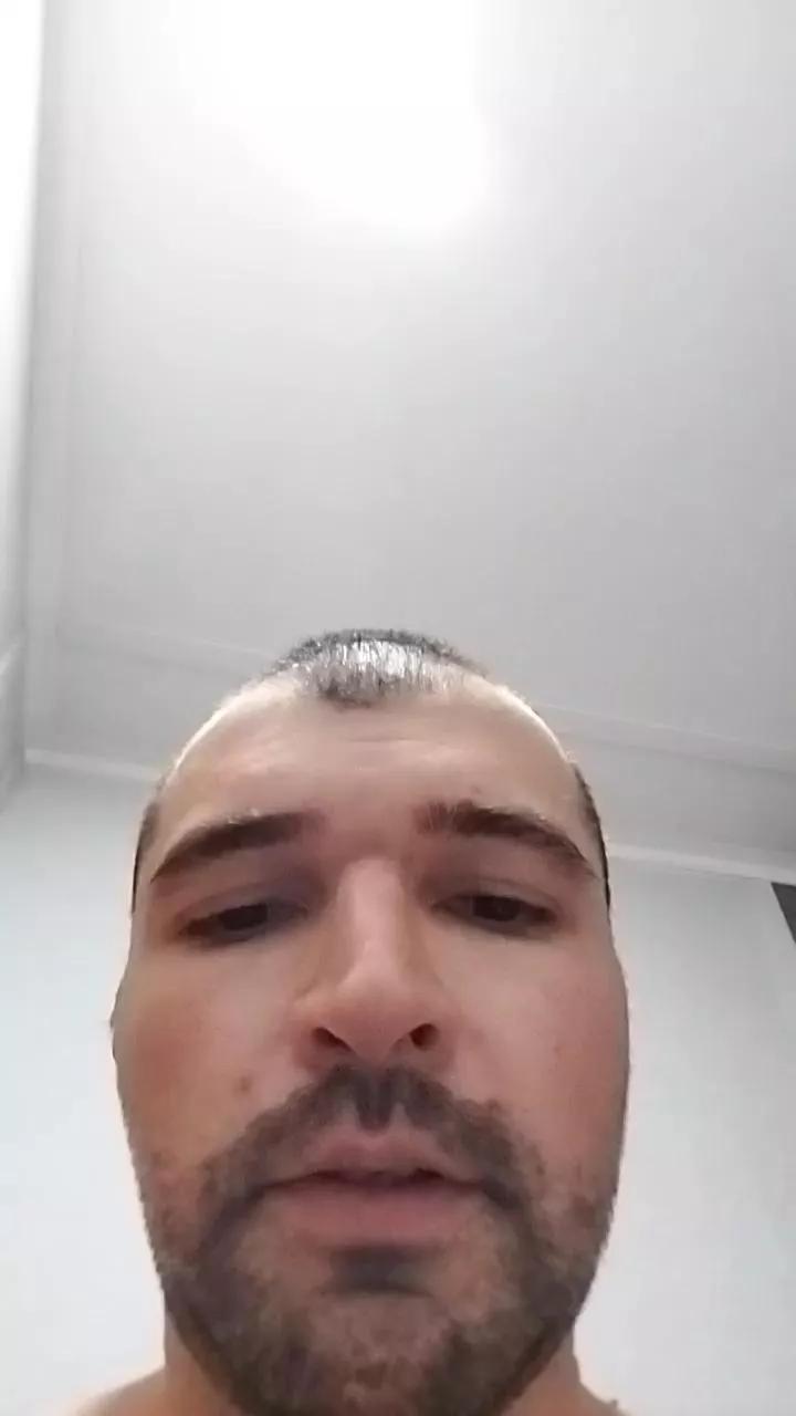 Hanroll on Cam4 