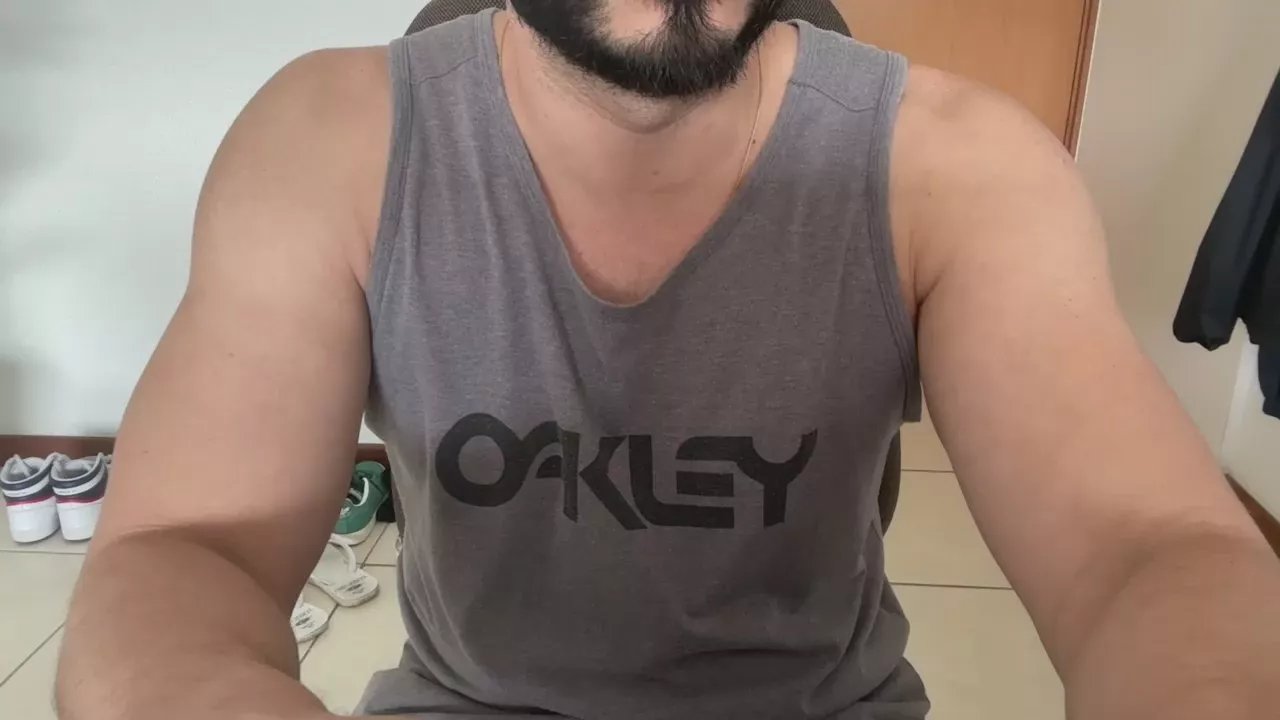 Offline harken_daz2 on Cam4