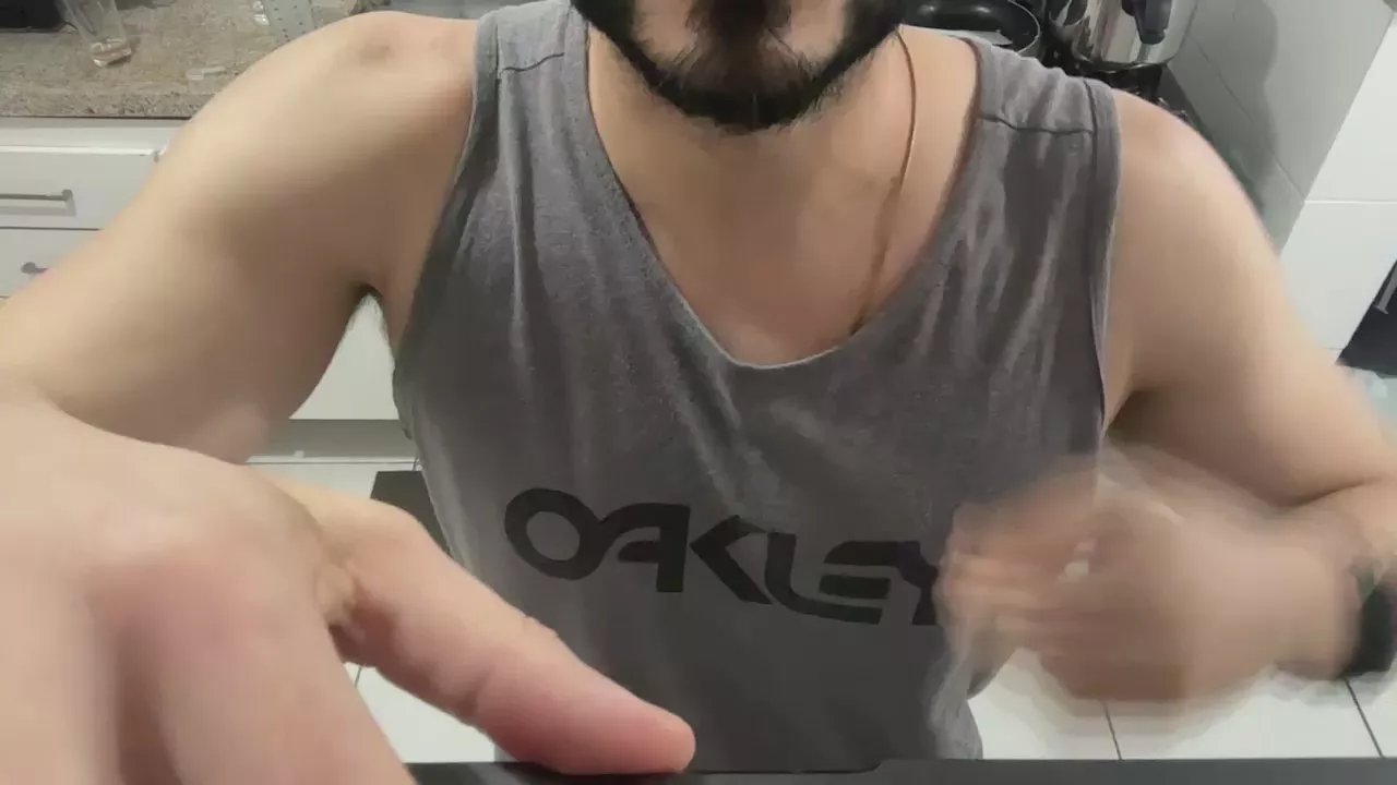 Offline harken_daz2 on Cam4