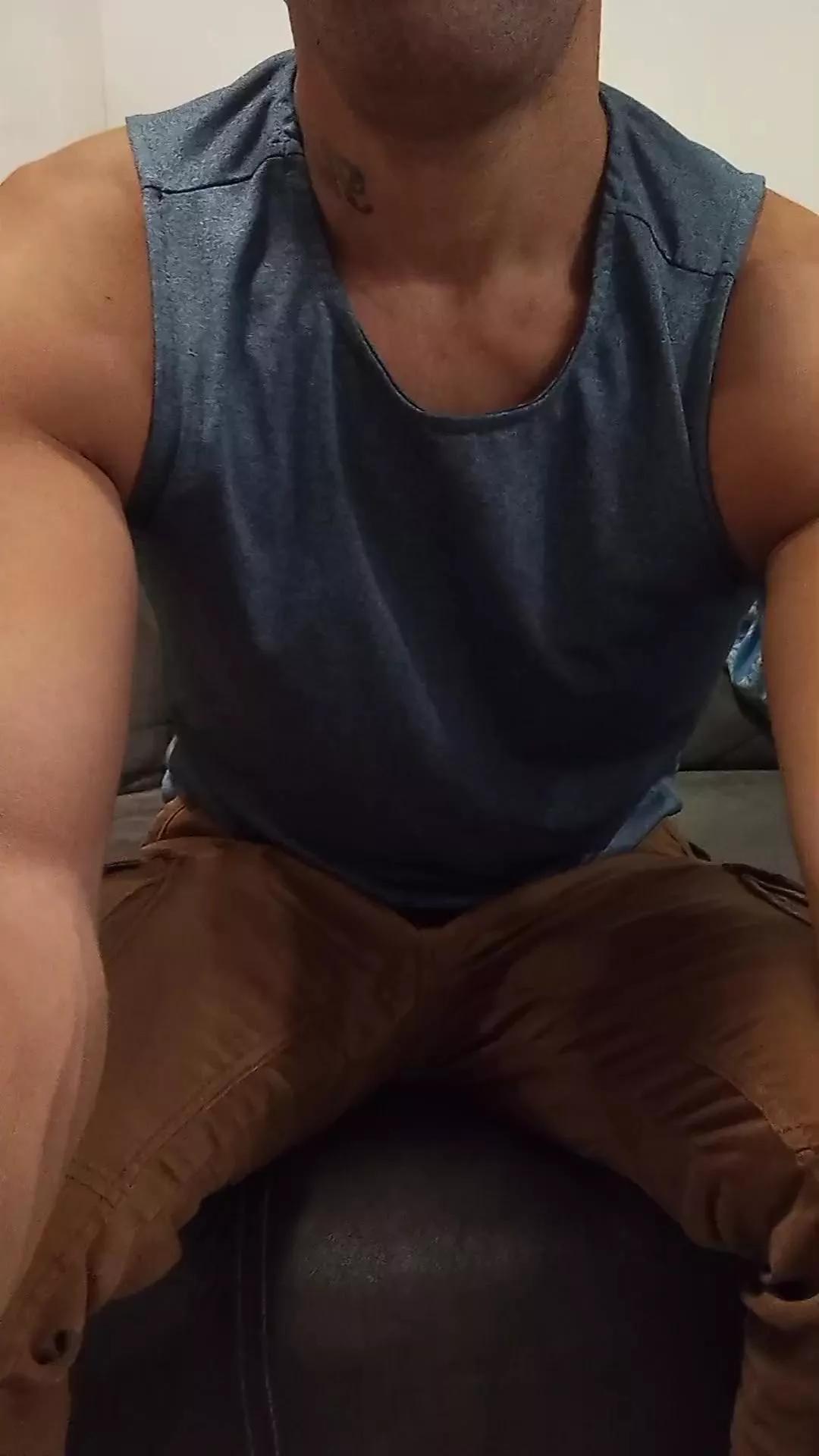 Heterovirgen on Cam4 
