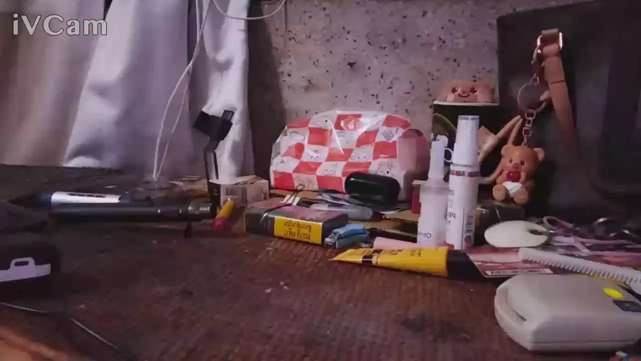 Offline hornyhihi666 on Cam4