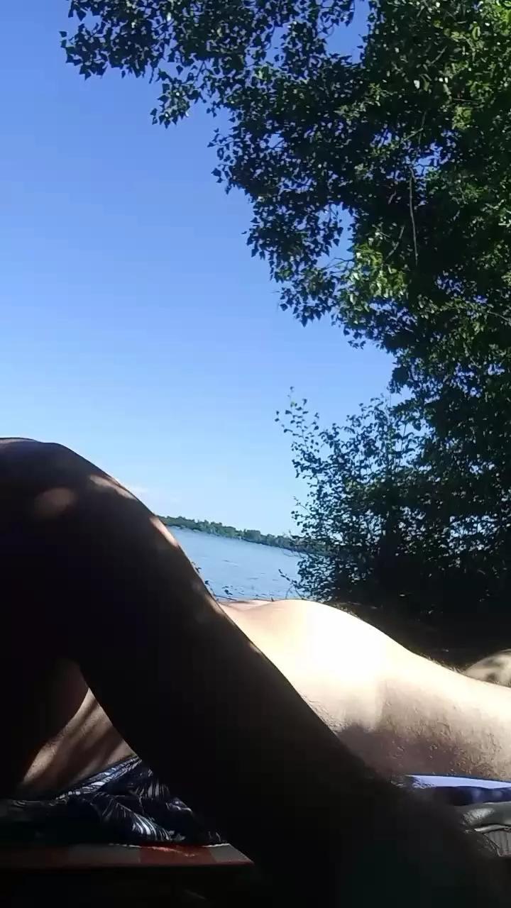 HORNYOUPS69 on Cam4 
