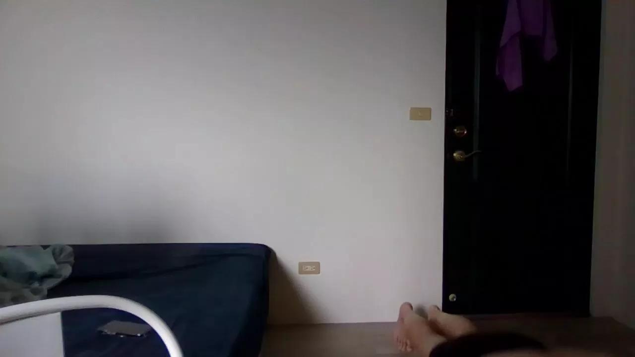 huang500 on Cam4 