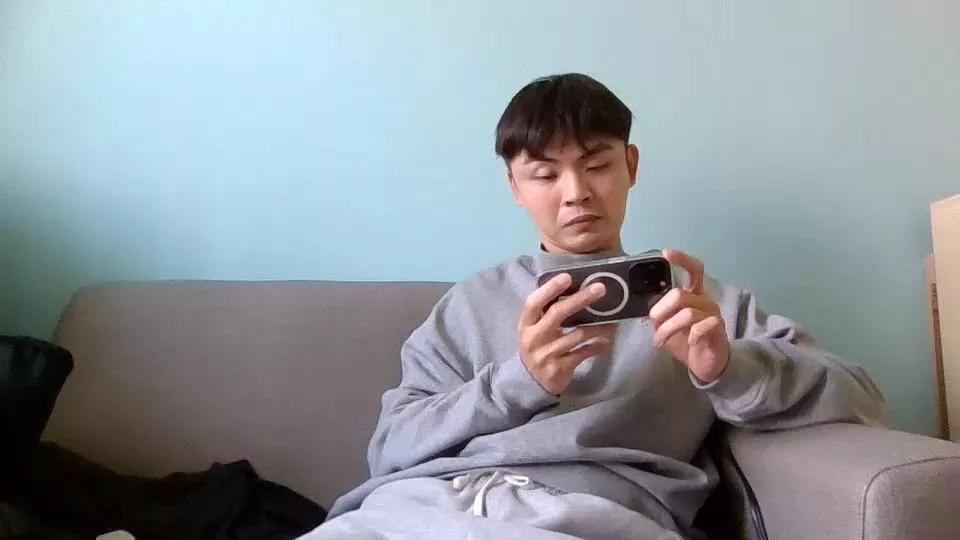 huang500 on Cam4 