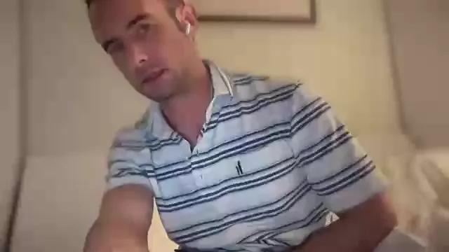 hung_american89 on Cam4 