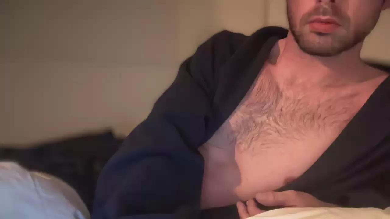 hung_american89 on Cam4 