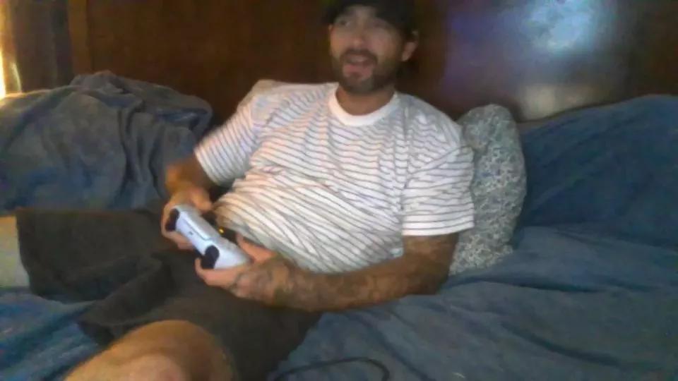 Itzmeebaby on Cam4 