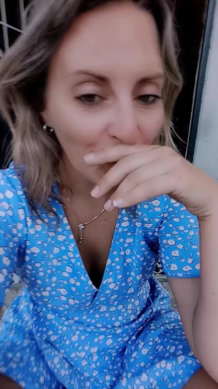 Offline Jade_emeraud on Cam4