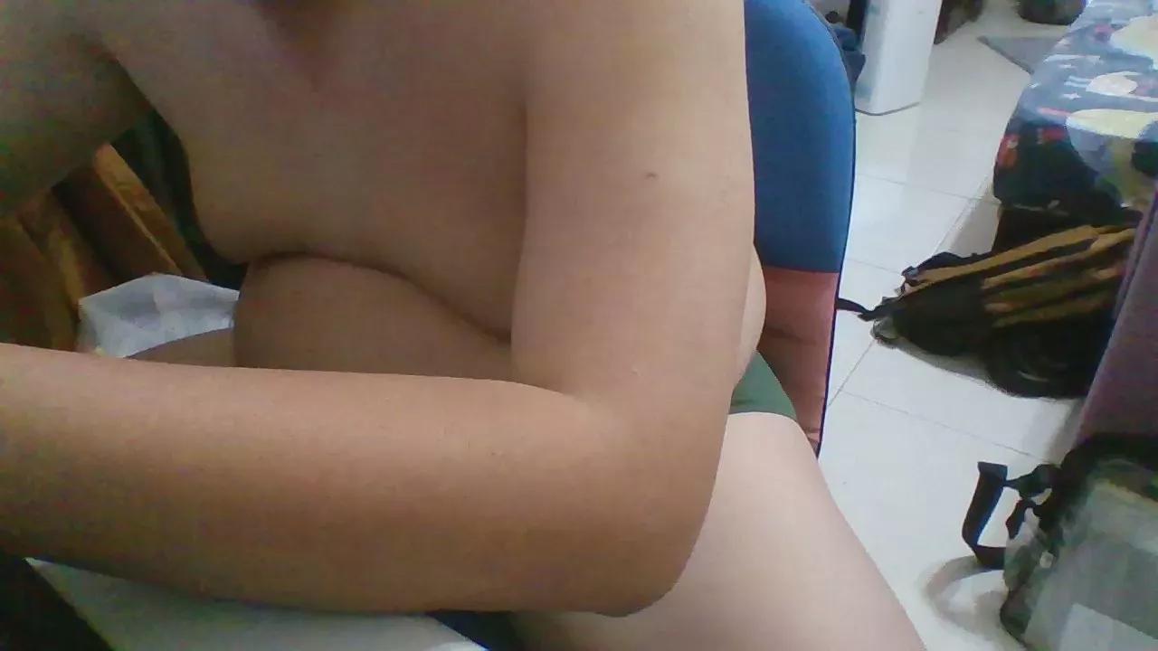 james50389 on Cam4 