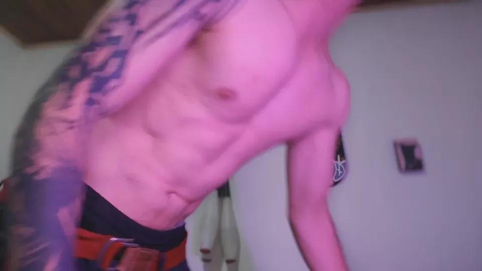 jamesss_ on Cam4 