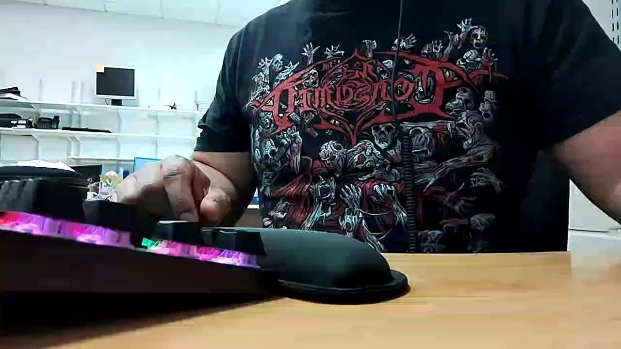Javi_mexican on Cam4 