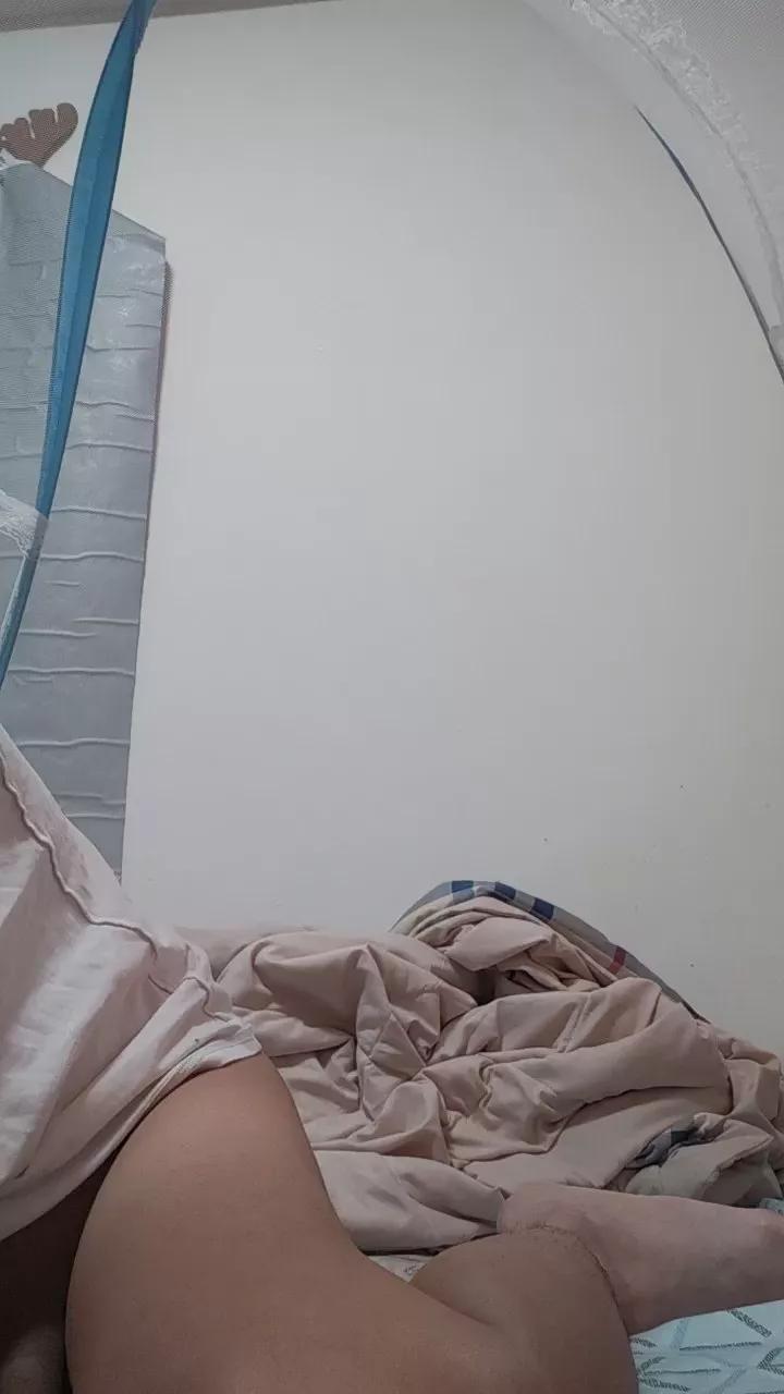 Jederwang on Cam4 