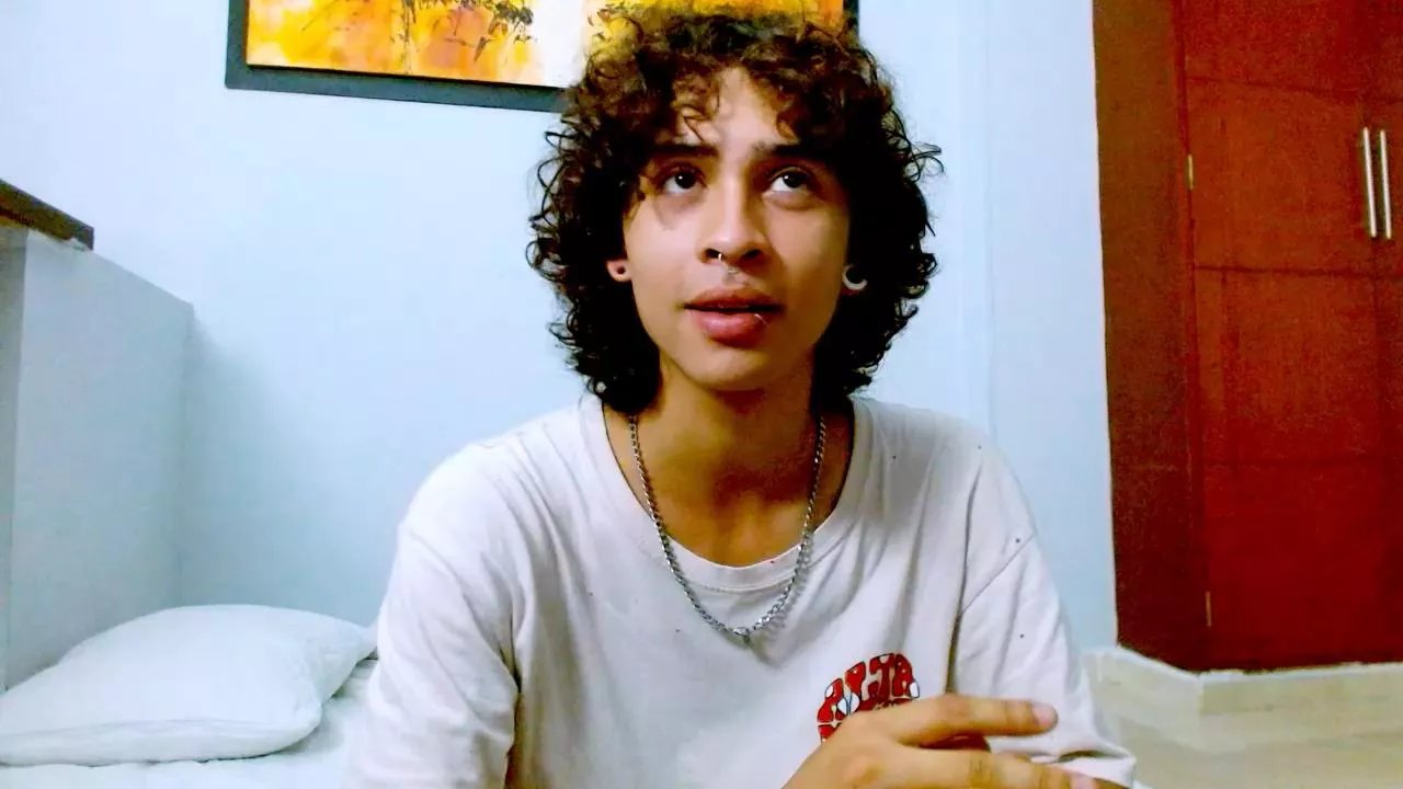 Offline Jeremie_Twink on Cam4