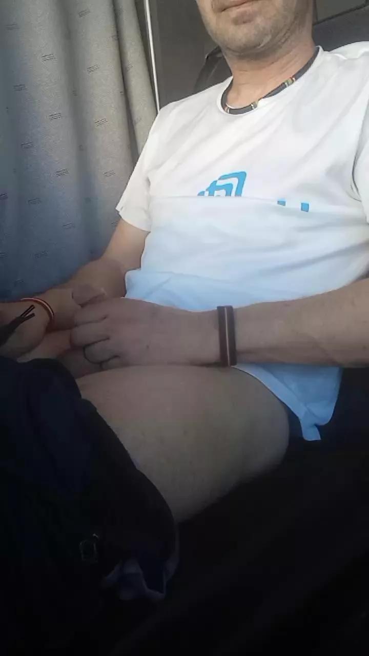 jesusmoguisse2 on Cam4 
