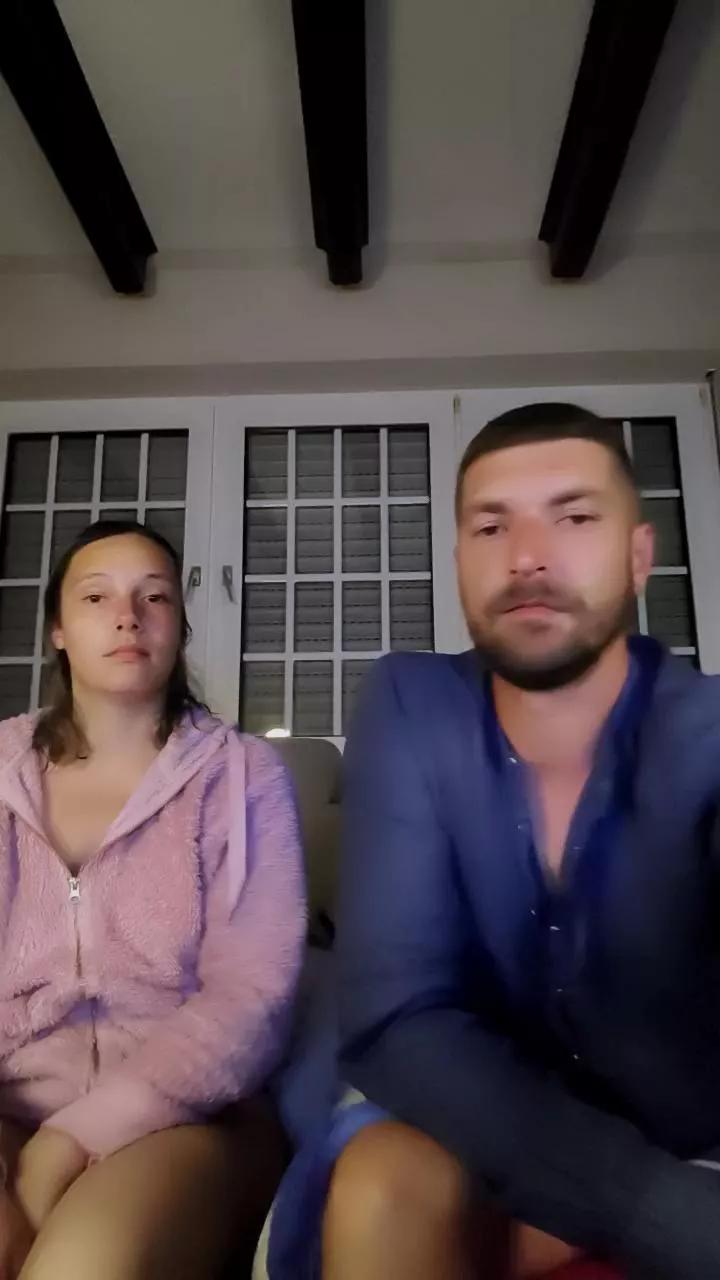 Jeunecouple3227 on Cam4 