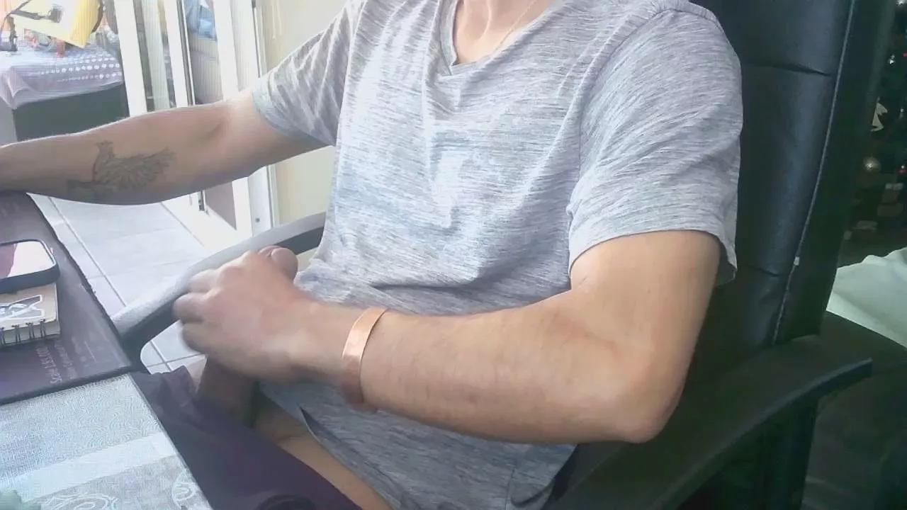 jgonzc on Cam4 