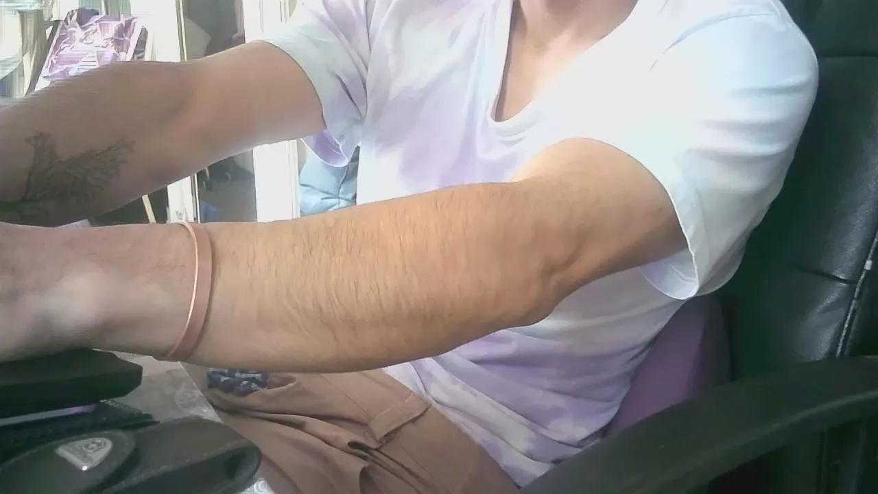 jgonzc on Cam4 
