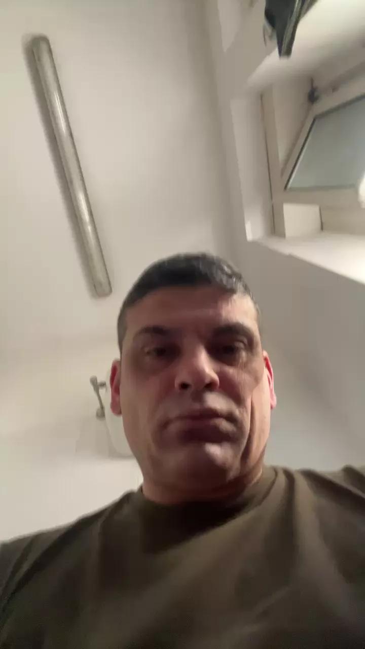 jhon2902 on Cam4 