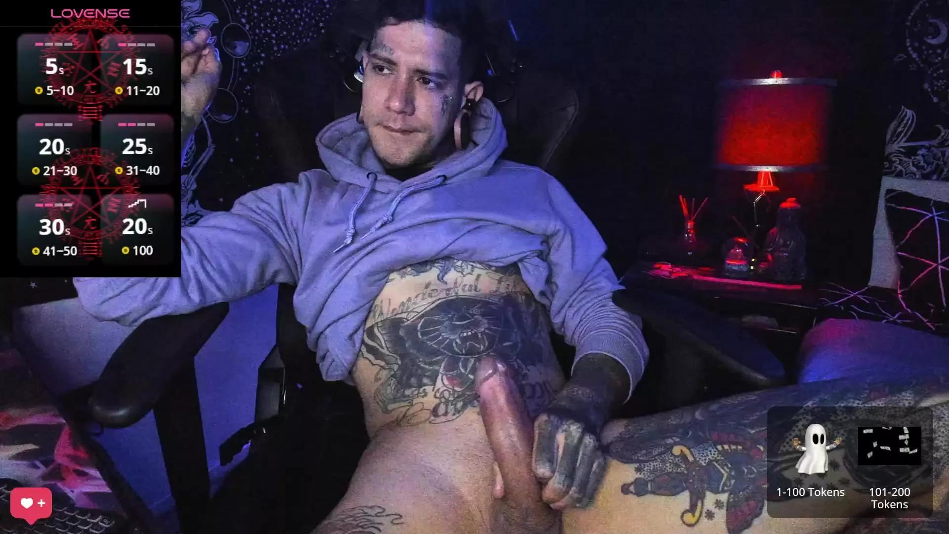 jhonny_ackerman on Cam4 
