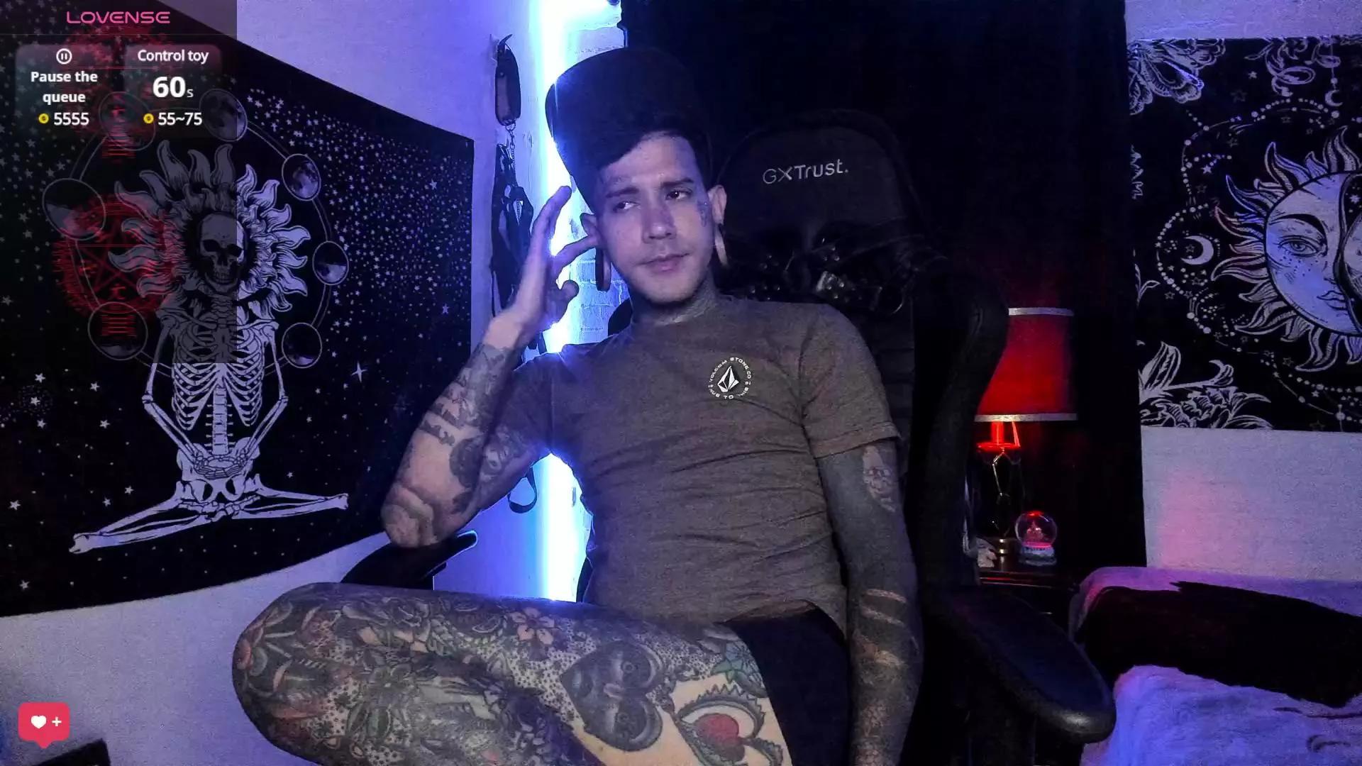 jhonny_ackerman on Cam4 