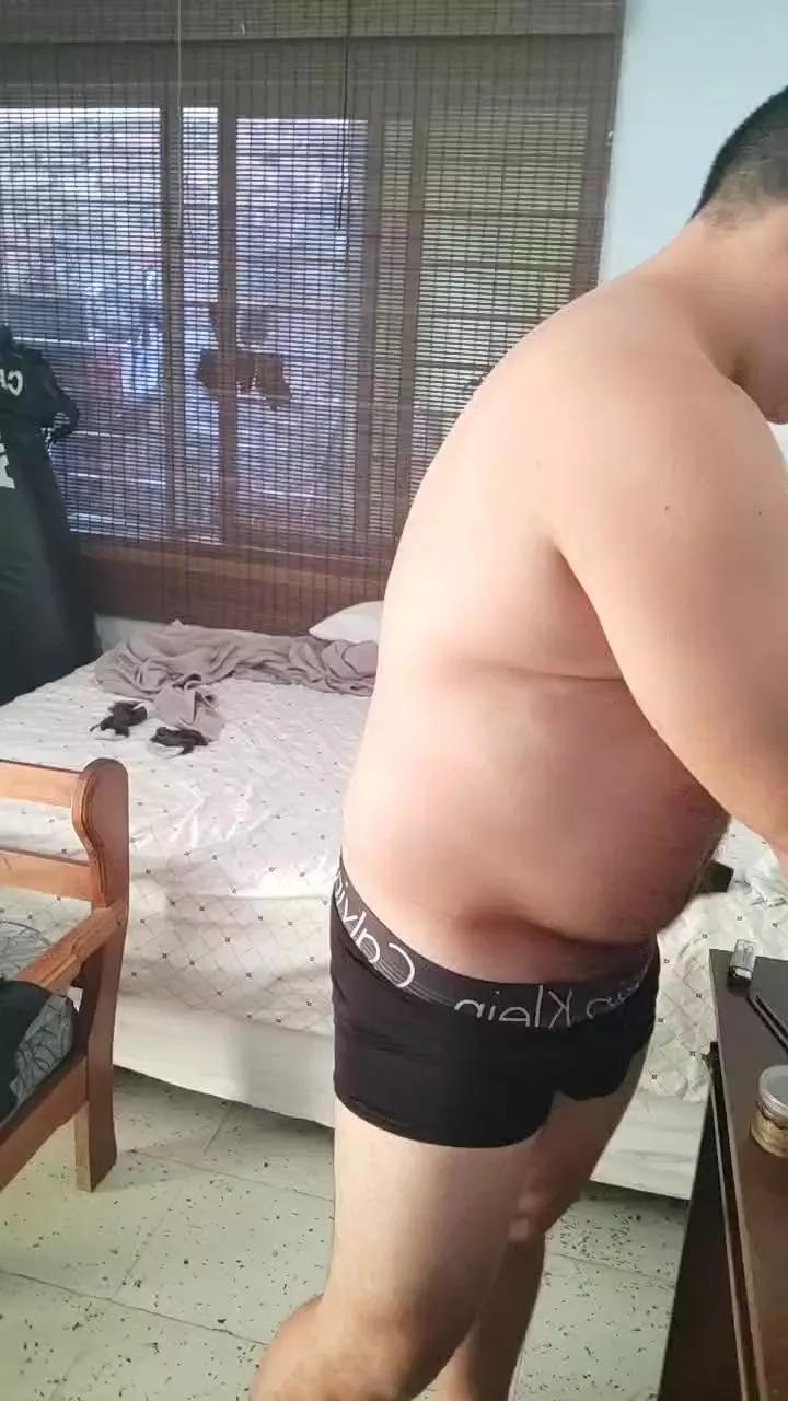 Johnkln on Cam4 