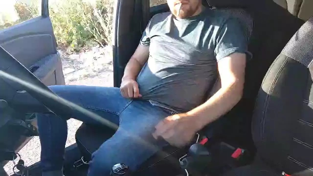 Offline JovenEnMadrid on Cam4