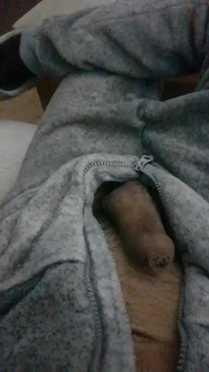 jovenxmadur5 on Cam4 