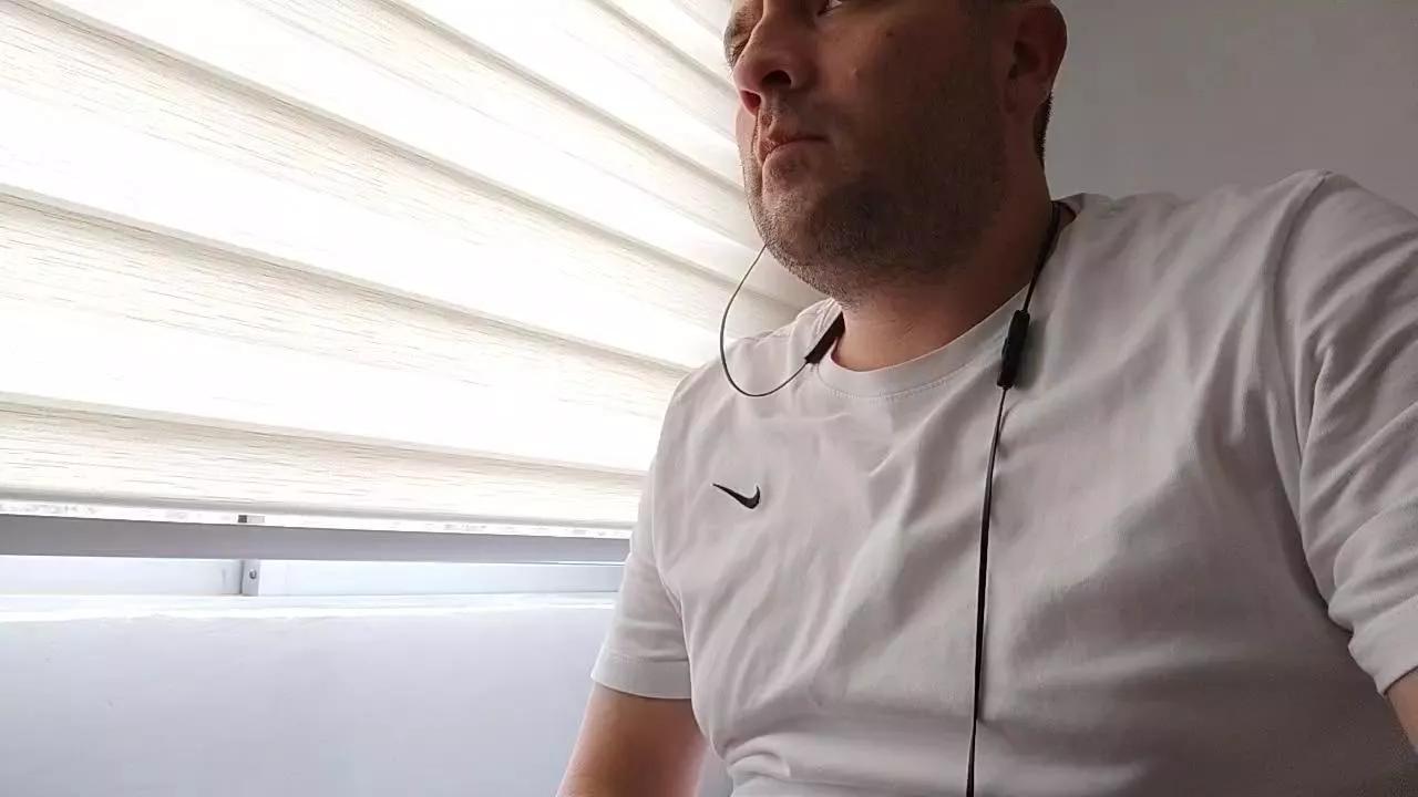 JUANJO_CAM on Cam4 