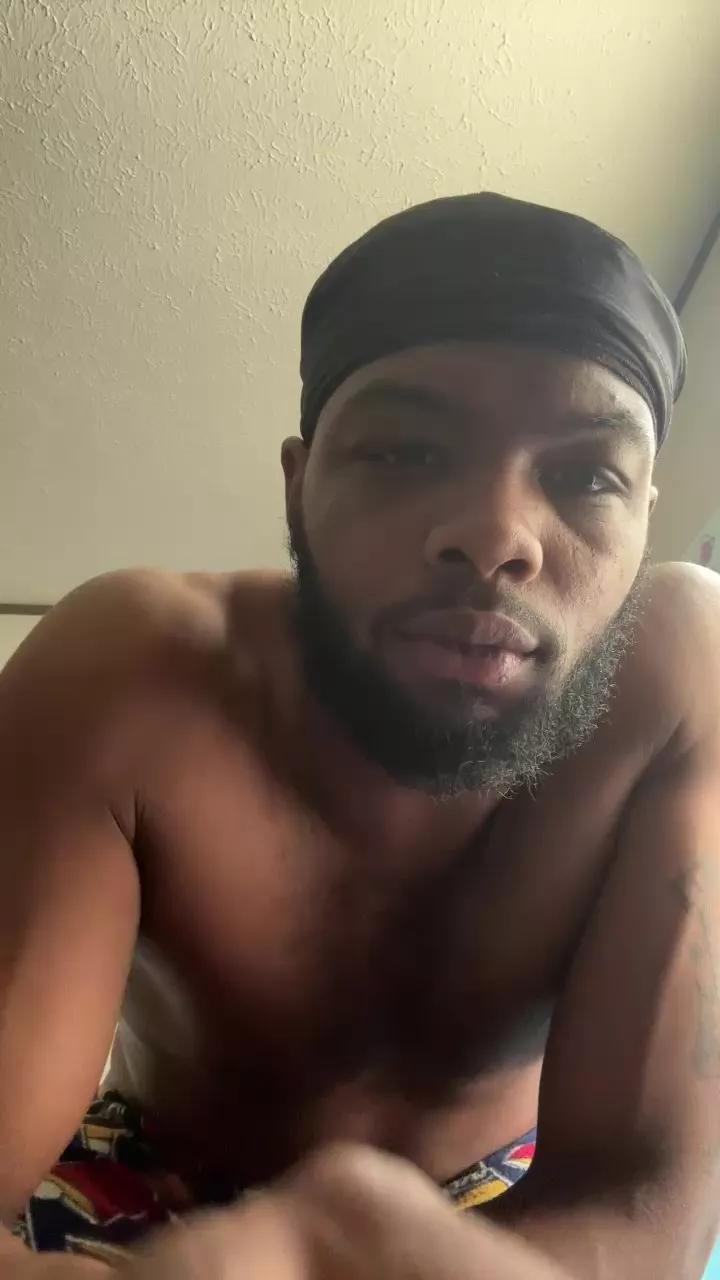 Kbeats32 on Cam4 